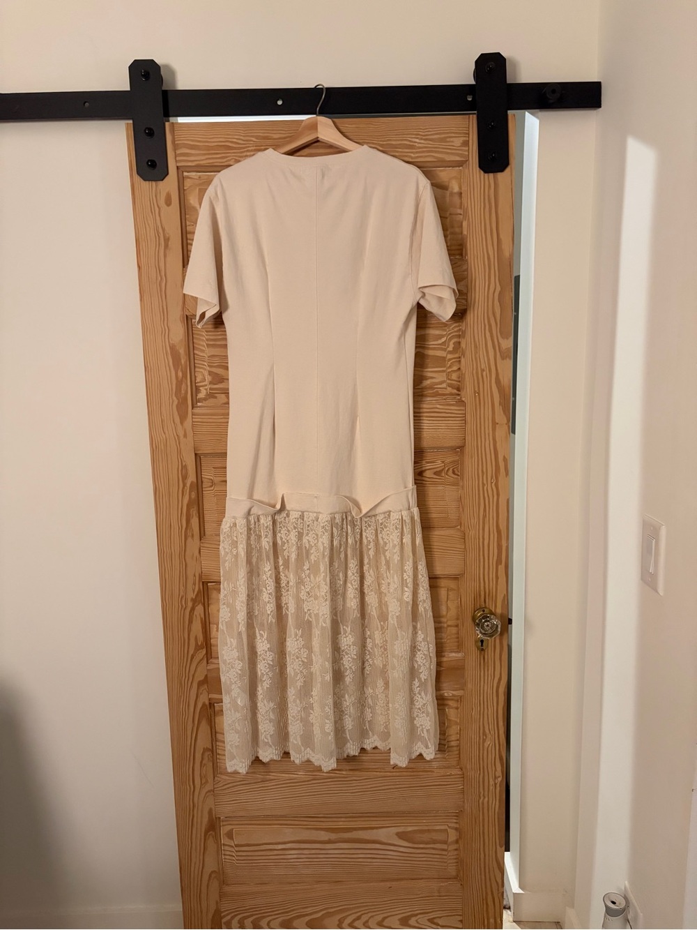 Ivory Lace Hem Short Sleeve Midi Dress